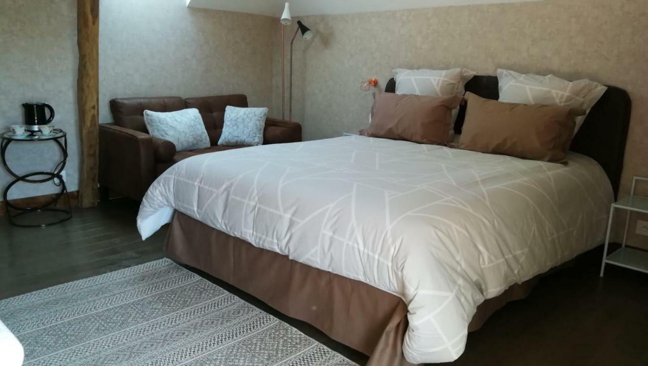 Domaine Du Carouge Hotel Lirey Bagian luar foto